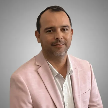 1b Carlos J.jpg